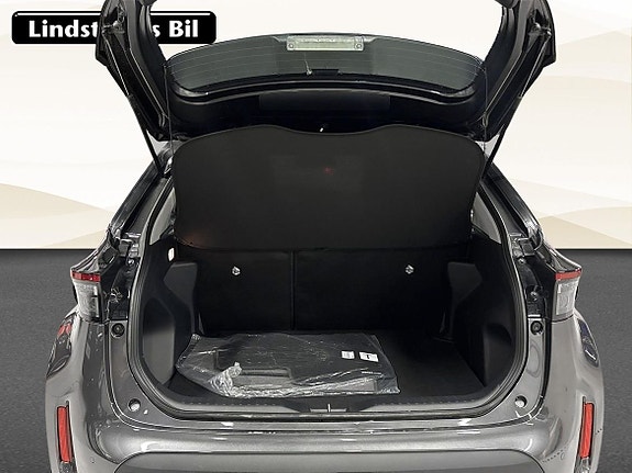 Toyota Yaris Cross 12 of 19