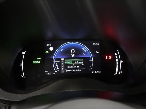 Toyota Yaris Cross 14 of 19