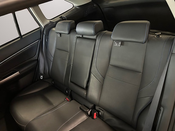 Subaru Levorg 14 of 28