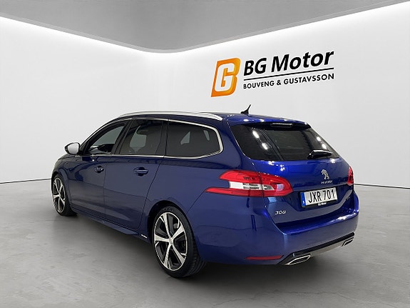 Peugeot 308 6 of 19