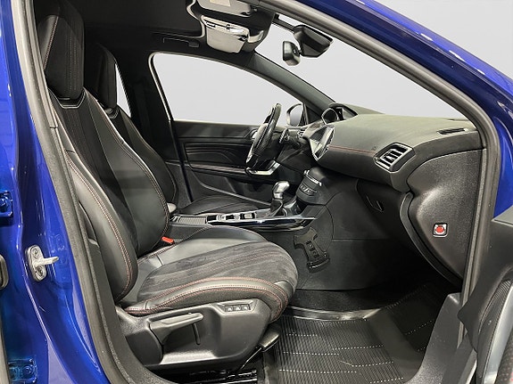 Peugeot 308 9 of 19