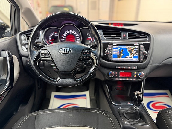 Kia Ceed 22 of 30