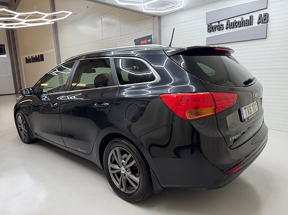 Kia Ceed 5 of 30