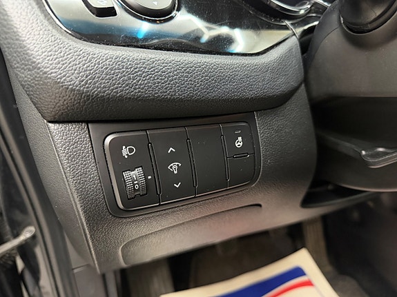Kia Ceed 10 of 30