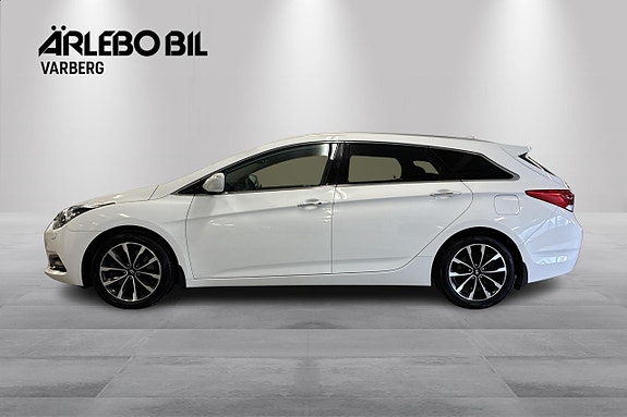 Hyundai i40 2 of 15