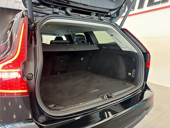 Volvo V60 14 of 17