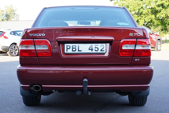 Volvo S70 3 of 27