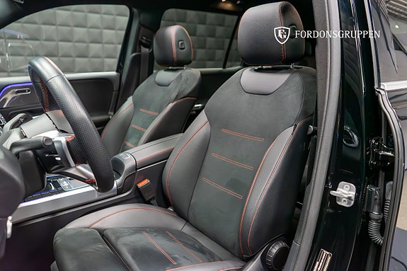 Mercedes-Benz GLB220 d 16 of 26