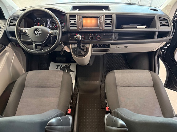 Volkswagen Transporter 11 of 18
