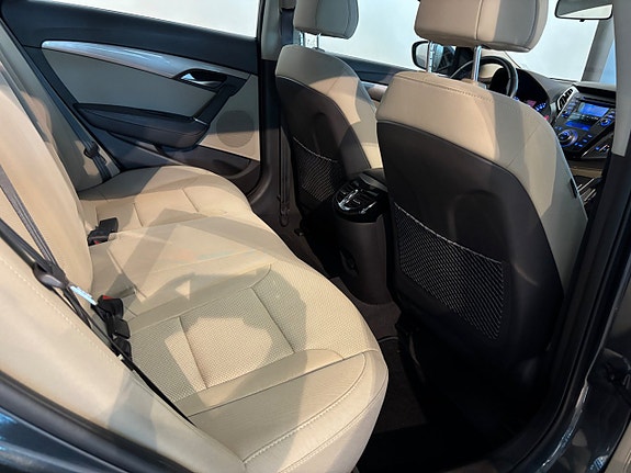 Hyundai i40 8 of 10