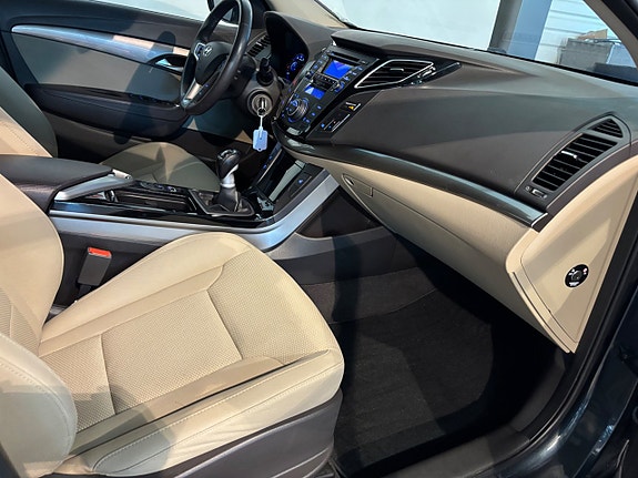 Hyundai i40 7 of 10