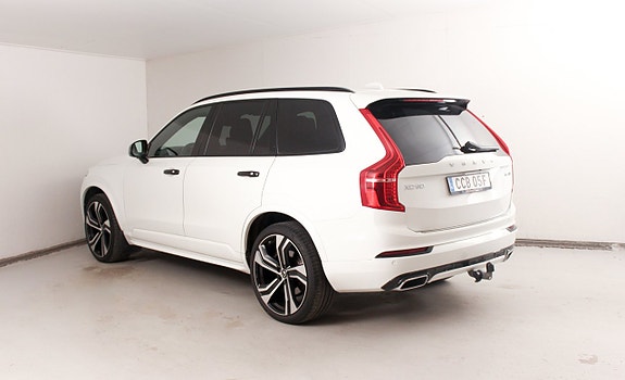 Volvo XC90 8 of 21