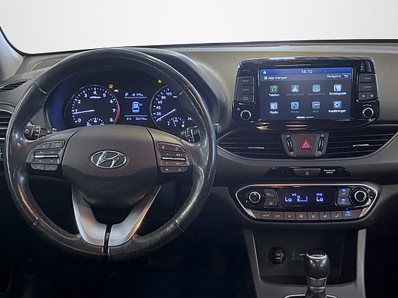 Hyundai i30 8 of 16