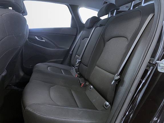 Hyundai i30 14 of 16