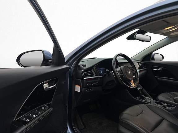Kia Niro 11 of 30