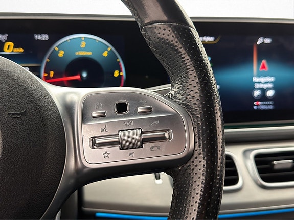 Mercedes-Benz GLE300 d 17 of 30