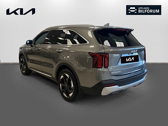 Kia Sorento 6 of 20