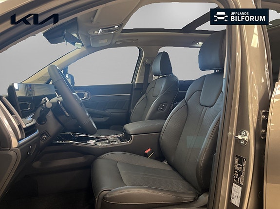 Kia Sorento 8 of 20