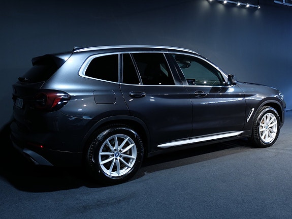 BMW X3 10 of 10
