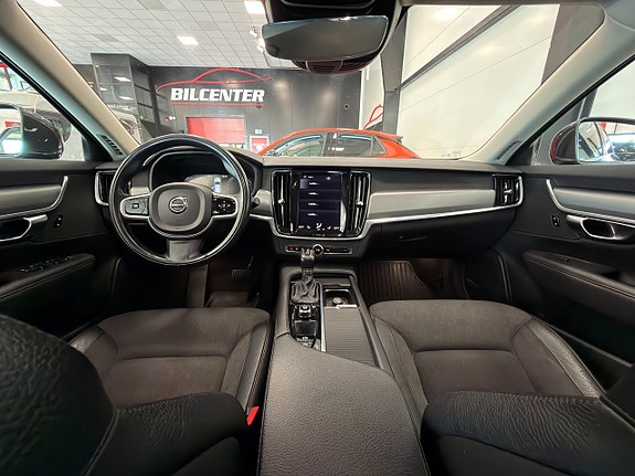 Volvo V90 6 of 15