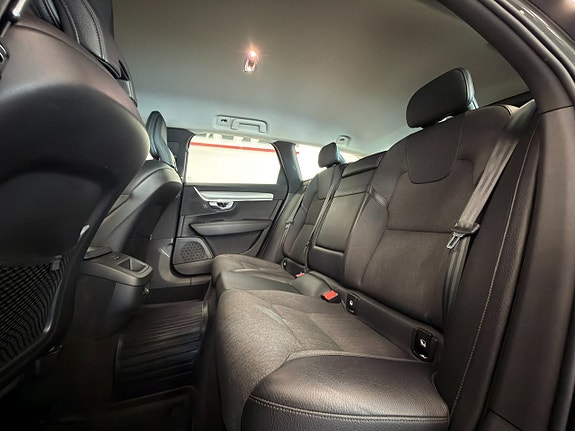 Volvo V90 11 of 15