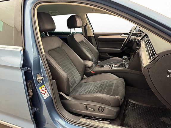 Volkswagen Passat 14 of 29