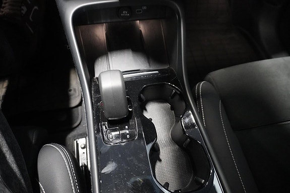 Volvo C40 17 of 17
