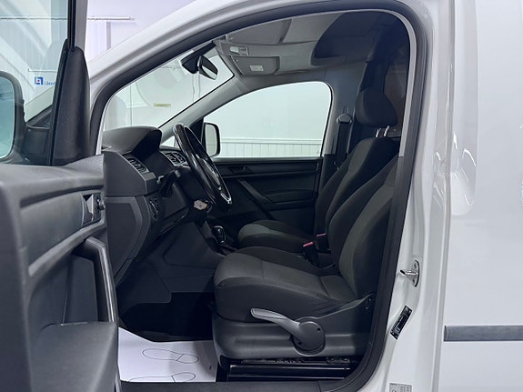 Volkswagen Caddy Maxi 12 of 22