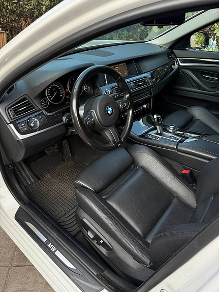 BMW 520d 11 of 12