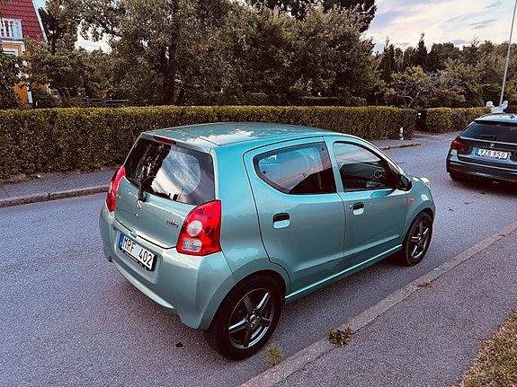 Suzuki Alto 5 of 22