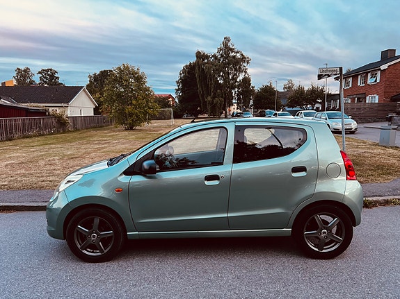 Suzuki Alto 7 of 22