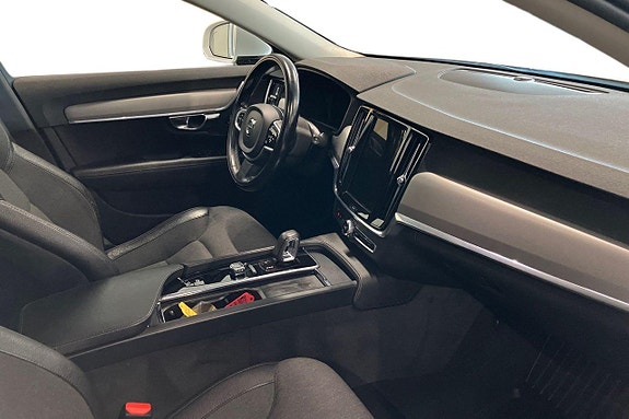 Volvo V90 8 of 27