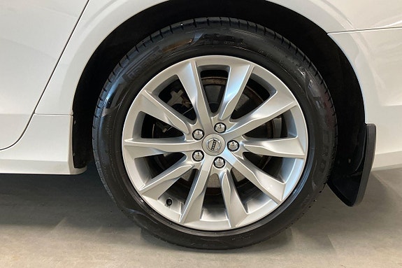 Volvo V90 23 of 27