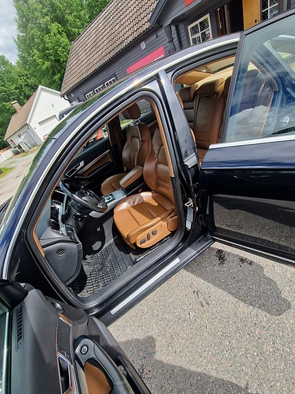 Audi A6 10 of 12