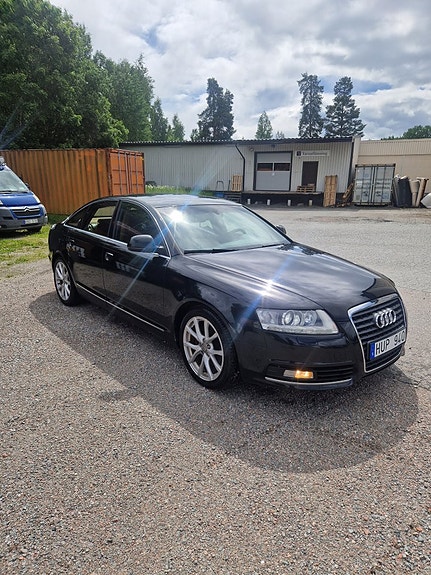 Audi A6 4 of 12