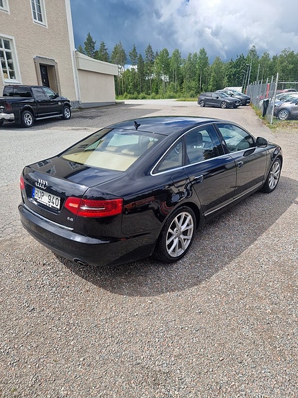 Audi A6 5 of 12