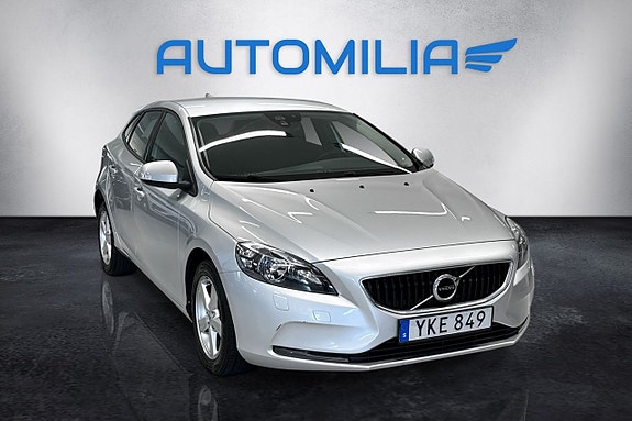 Volvo V40 16 of 16