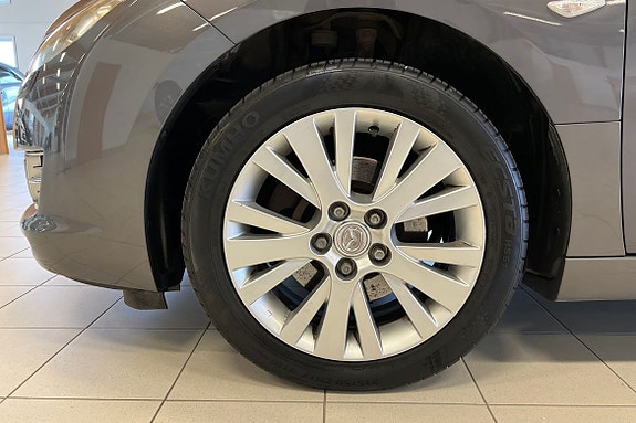 Mazda 6 17 of 21
