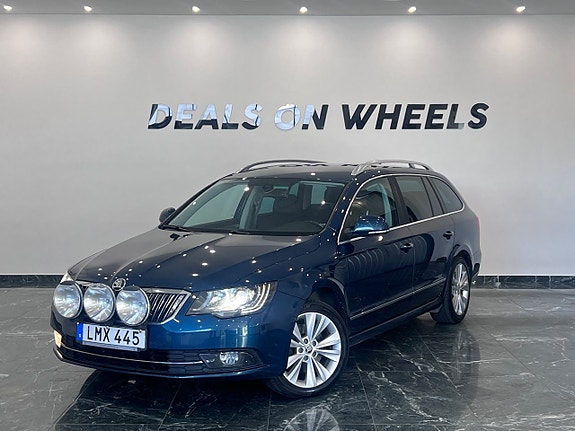 Skoda Superb 2 of 25