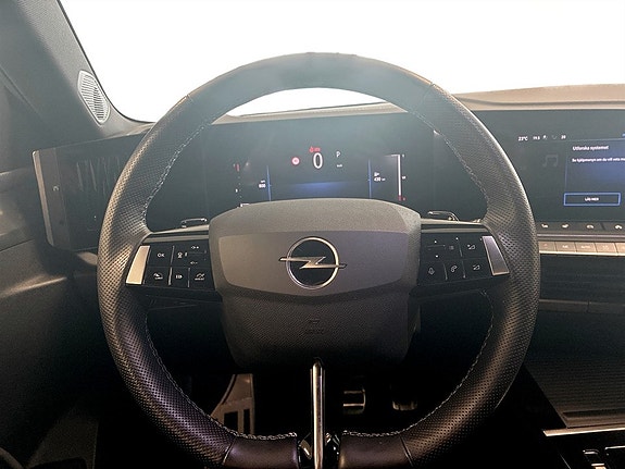 Opel Astra 6 of 16