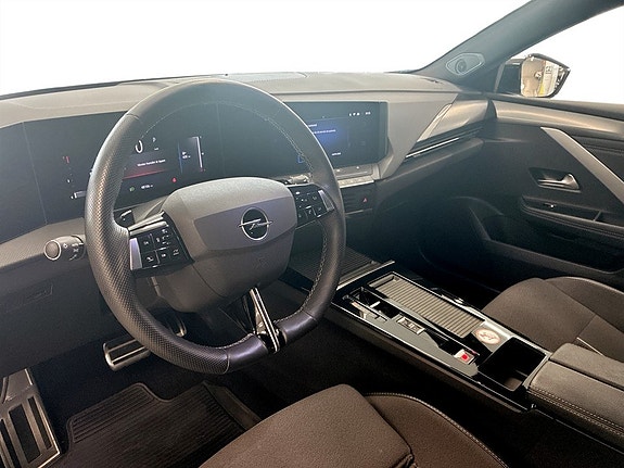 Opel Astra 4 of 16