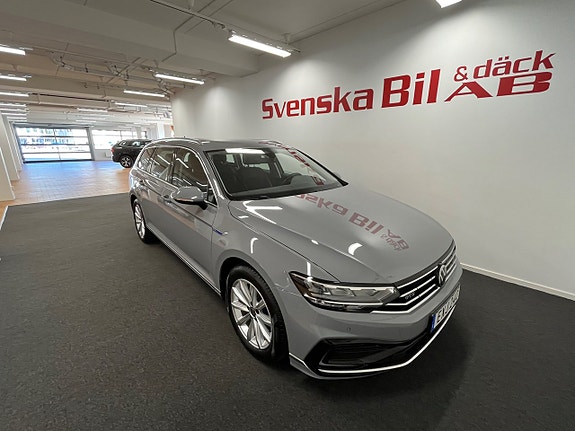 Volkswagen Passat 5 of 24