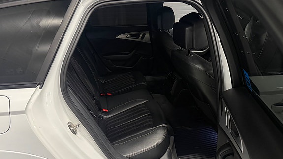 Audi A6 allroad 17 of 30