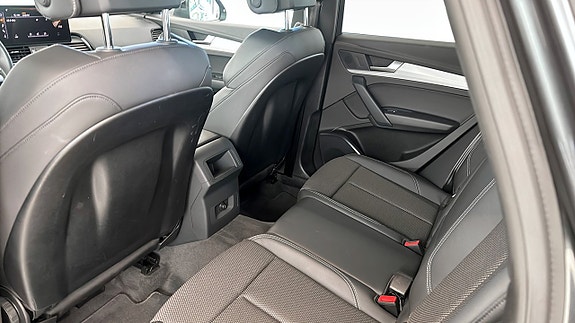 Audi Q5 12 of 14