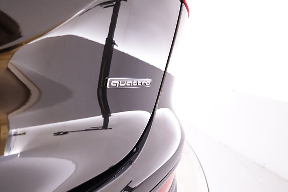 Audi Q6 e-tron 23 of 29
