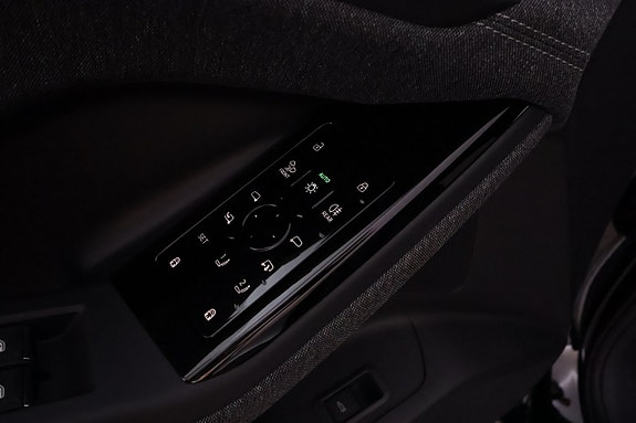 Audi Q6 e-tron 17 of 29