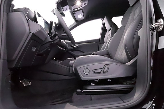 Audi Q6 e-tron 10 of 29