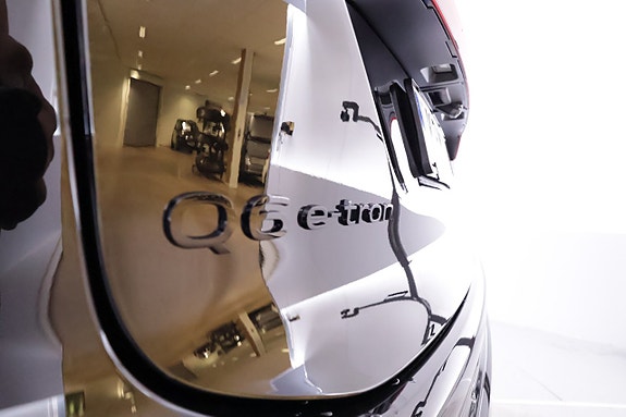 Audi Q6 e-tron 22 of 29