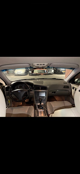 Volvo S60 3 of 3