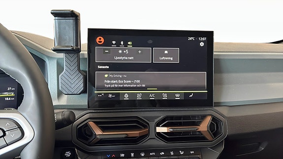 Dacia Duster 12 of 12